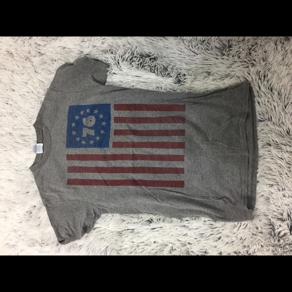 US Flag T-Shirt Size Small